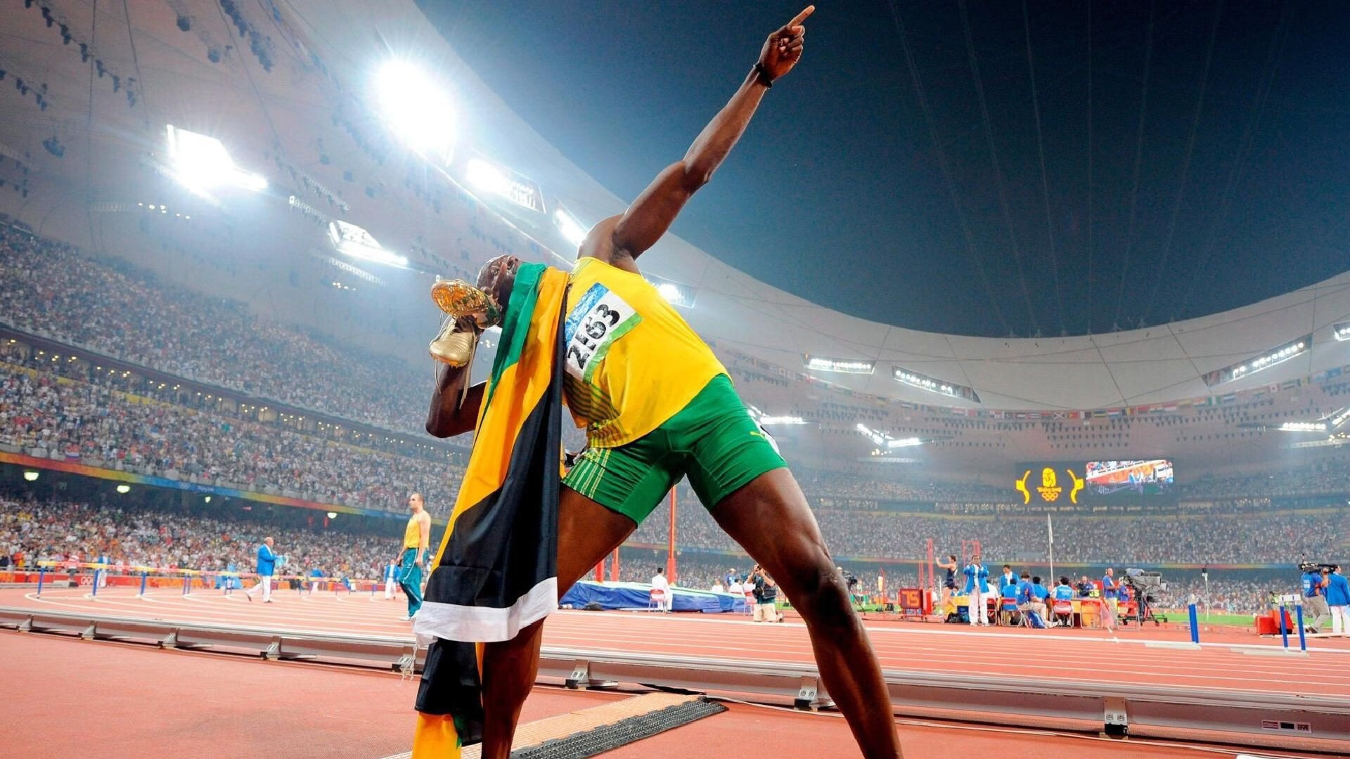 王者荣耀AG夺冠Slgan有歧义？网友连夜查证：首个鸟巢夺冠是天禄，王者荣耀ag夺过冠吗