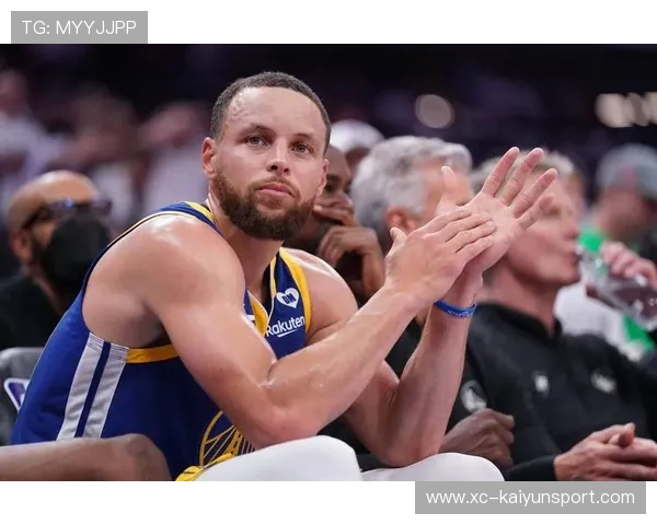 库里末节连续命中三记超远三分，勇士客场实现20分惊天大逆转